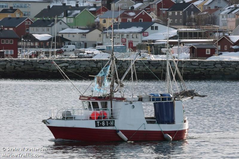 heloeygutt vi (Fishing vessel) - IMO , MMSI 257938940, Call Sign LL8076 under the flag of Norway