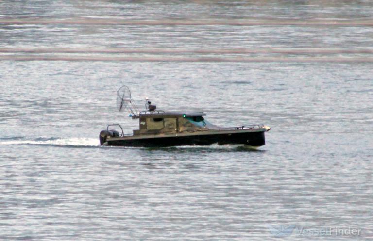 axe (Pleasure craft) - IMO , MMSI 316041353 under the flag of Canada
