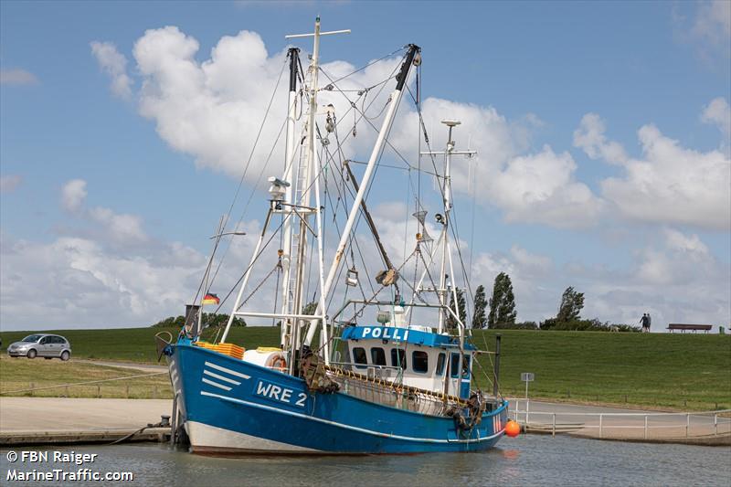 polli (Fishing vessel) - IMO , MMSI 211392000, Call Sign DIUZ under the flag of Germany