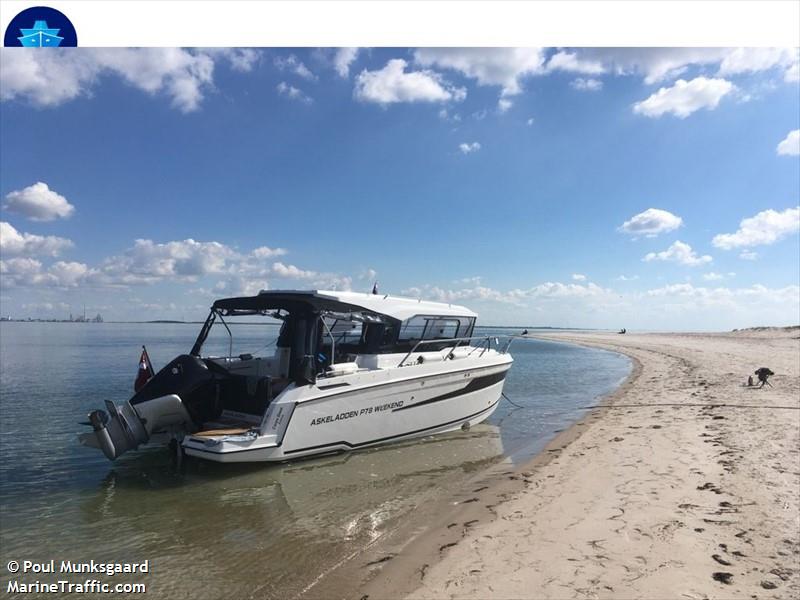 carpe diem (Pleasure craft) - IMO , MMSI 219027656, Call Sign XPH6287 under the flag of Denmark