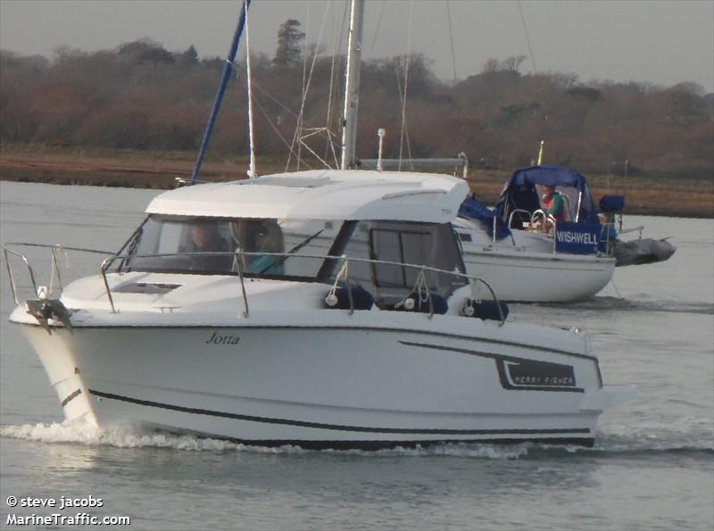 jotta (Pleasure craft) - IMO , MMSI 235117442, Call Sign 2JNS8 under the flag of United Kingdom (UK)