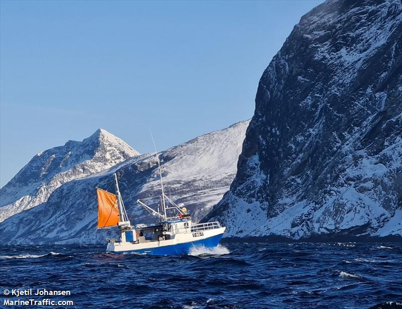 marion helen (Fishing vessel) - IMO , MMSI 257431020, Call Sign LM8663 under the flag of Norway