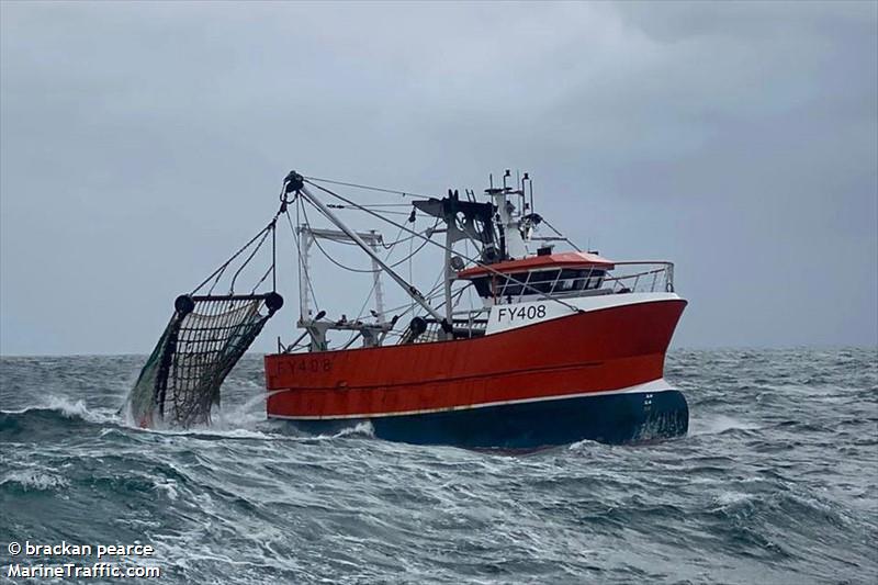 le men du (Fishing vessel) - IMO , MMSI 235108066, Call Sign 2IAG8 under the flag of United Kingdom (UK)