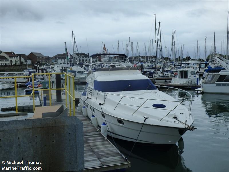 squadron quest (Pleasure craft) - IMO , MMSI 235122488, Call Sign 2ISQ5 under the flag of United Kingdom (UK)
