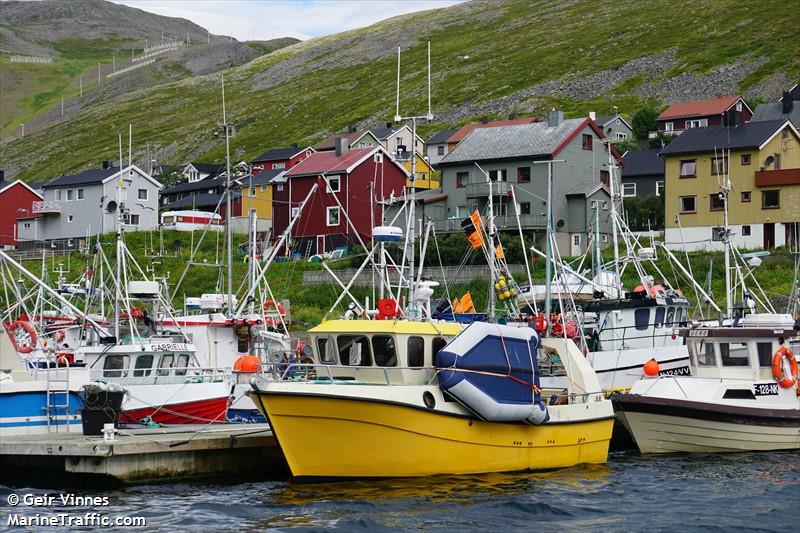 dronninga (Fishing vessel) - IMO , MMSI 257790800, Call Sign LF5813 under the flag of Norway