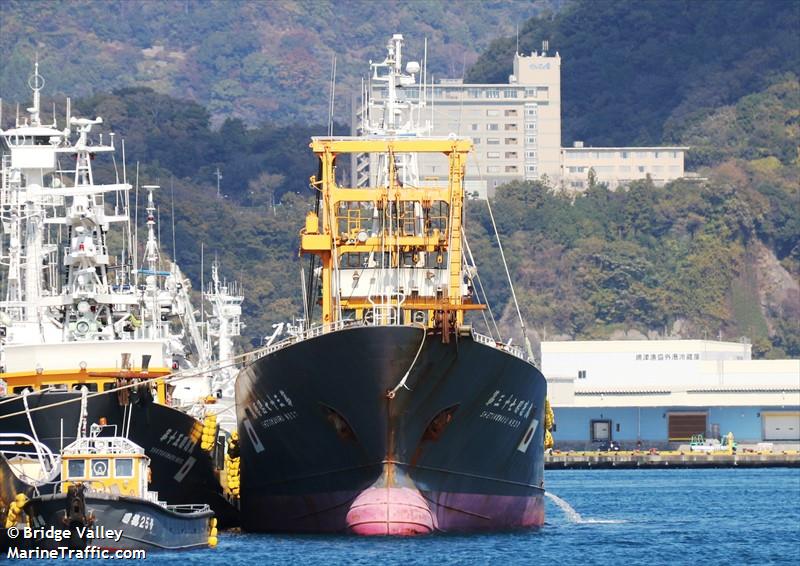 shoutokumaru no.37 (Fishing vessel) - IMO , MMSI 431800120 under the flag of Japan