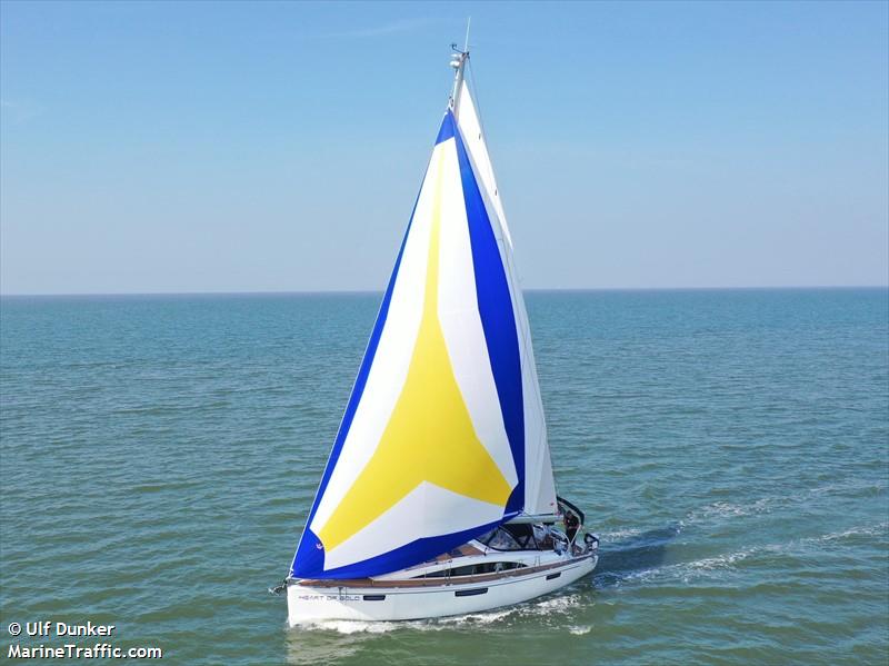heart of gold (Sailing vessel) - IMO , MMSI 211780160, Call Sign DOHO under the flag of Germany