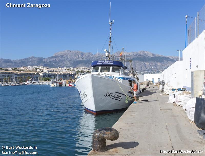 climent zaragoza (Fishing Vessel) - IMO , MMSI 224098390 under the flag of Spain