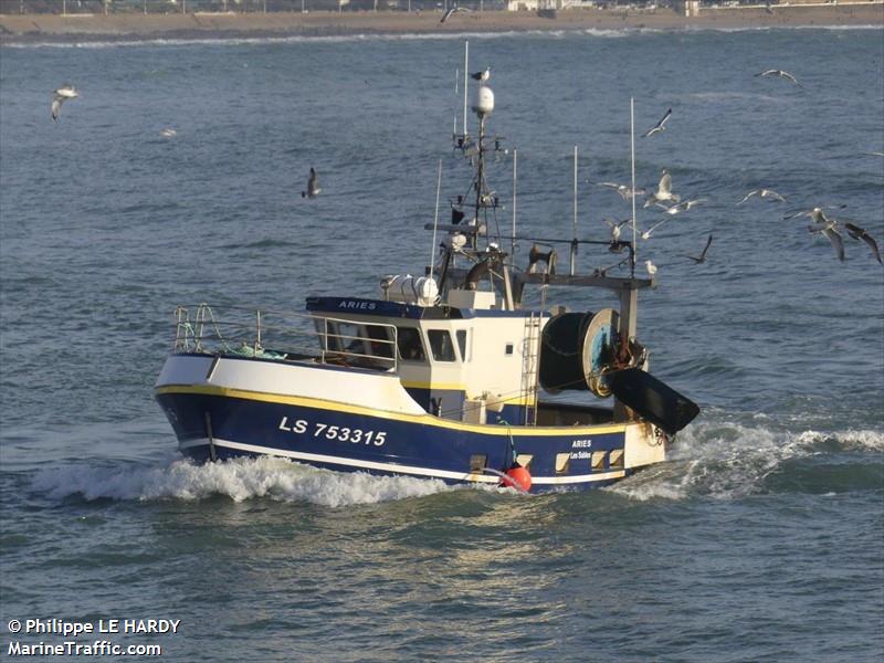 fv aries (Fishing vessel) - IMO , MMSI 227646270, Call Sign FG7049 under the flag of France