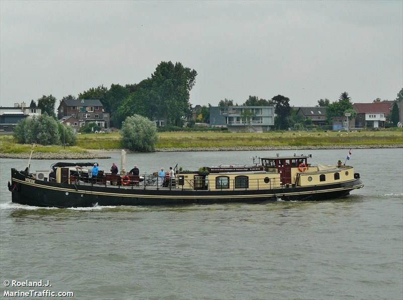 vrede (Passenger ship) - IMO , MMSI 244030166, Call Sign PD5520 under the flag of Netherlands