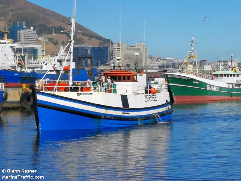 alpha (Fishing vessel) - IMO , MMSI 601674000, Call Sign ZR2162 under the flag of South Africa