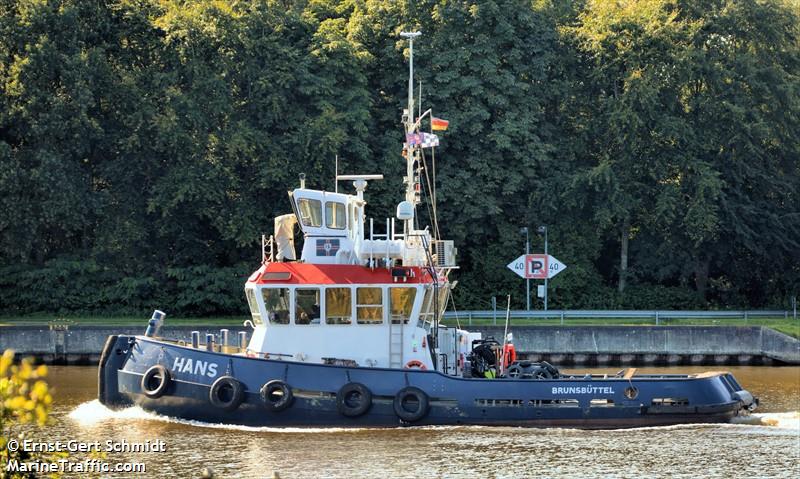 hans (Tug) - IMO 9173977, MMSI 211266430, Call Sign DIVX under the flag of Germany