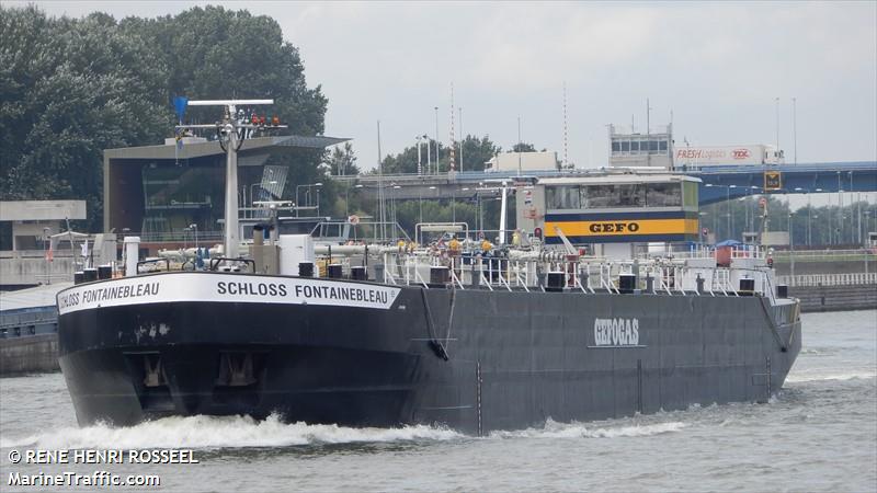 schlossfontainebleau (Tanker) - IMO , MMSI 211474450, Call Sign DJ2238 under the flag of Germany