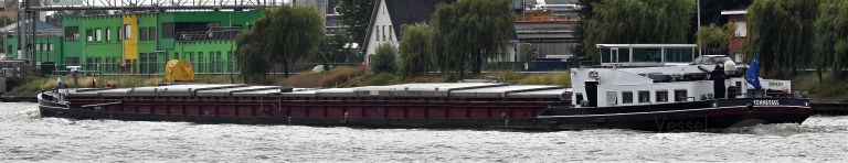 tennessee (Cargo ship) - IMO , MMSI 227075560, Call Sign FM4652 under the flag of France