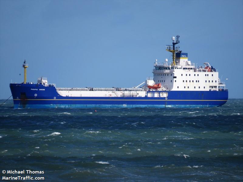 pacific grebe (Nuclear Fuel Carrier) - IMO 9464883, MMSI 235076847, Call Sign 2CYN8 under the flag of United Kingdom (UK)