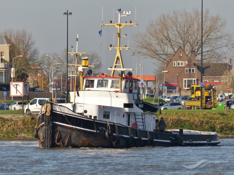 tyfoon (Tug) - IMO , MMSI 244700606, Call Sign PI7208 under the flag of Netherlands