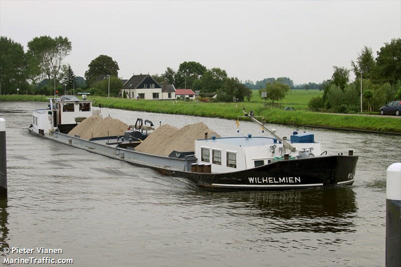 wilhelmien (Cargo ship) - IMO , MMSI 244730177, Call Sign PG7811 under the flag of Netherlands