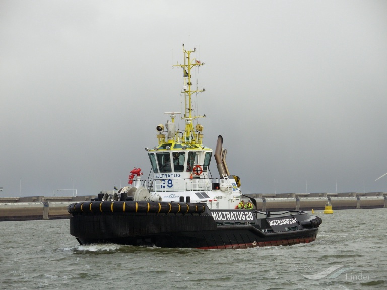 med polaris (Tug) - IMO 9668037, MMSI 244830924, Call Sign PCBI under the flag of Netherlands