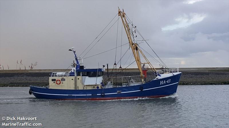 ha43 vrouwe elisabet (Fishing Vessel) - IMO 8432792, MMSI 244965000, Call Sign PGTN under the flag of Netherlands