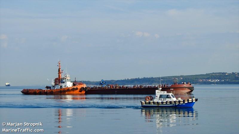 sea (Tug) - IMO 6906737, MMSI 247575000, Call Sign IRMI under the flag of Italy