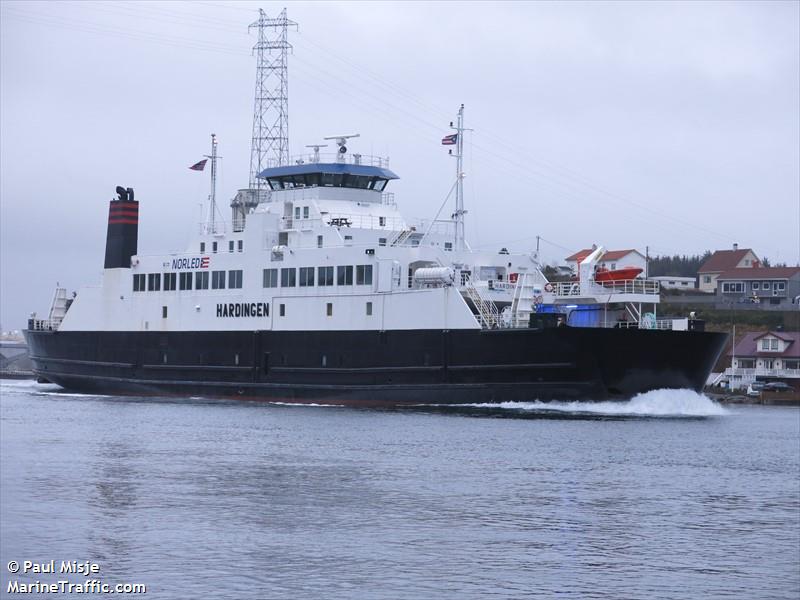 hardingen (Passenger/Ro-Ro Cargo Ship) - IMO 9036040, MMSI 257051700, Call Sign LEWC under the flag of Norway