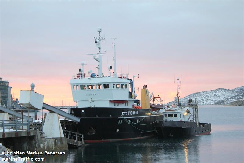 lautus (Tug) - IMO 8417651, MMSI 257061400, Call Sign LNHD under the flag of Norway