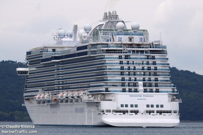 enchanted princess (Passenger (Cruise) Ship) - IMO 9807126, MMSI 310791000, Call Sign ZCEW2 under the flag of Bermuda