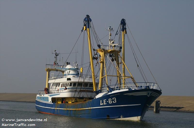 cabo star (Ro-Ro Cargo Ship) - IMO 8500680, MMSI 372363000, Call Sign 3FQR7 under the flag of Panama