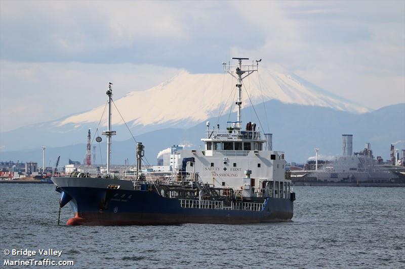 shinshinmaru (Chemical/Oil Products Tanker) - IMO 9661780, MMSI 431003616, Call Sign JD3332 under the flag of Japan