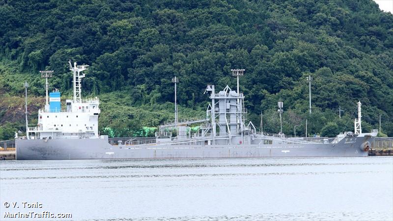 sampyo no.3 (Cement Carrier) - IMO 9580235, MMSI 440077630, Call Sign 180006 under the flag of Korea