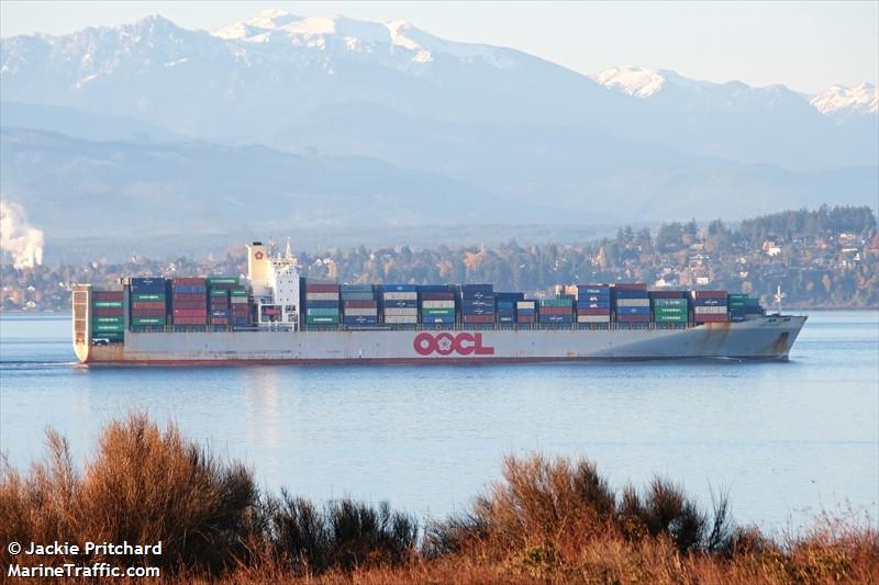 oocl chicago (Container Ship) - IMO 9199270, MMSI 477825000, Call Sign VRWQ2 under the flag of Hong Kong