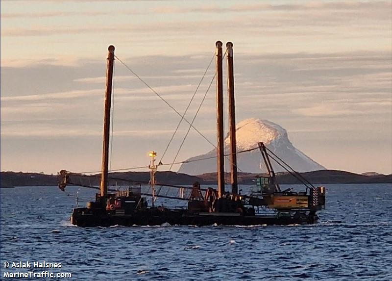 grabbstein (Dredging or UW ops) - IMO , MMSI 257471900, Call Sign LK6277 under the flag of Norway