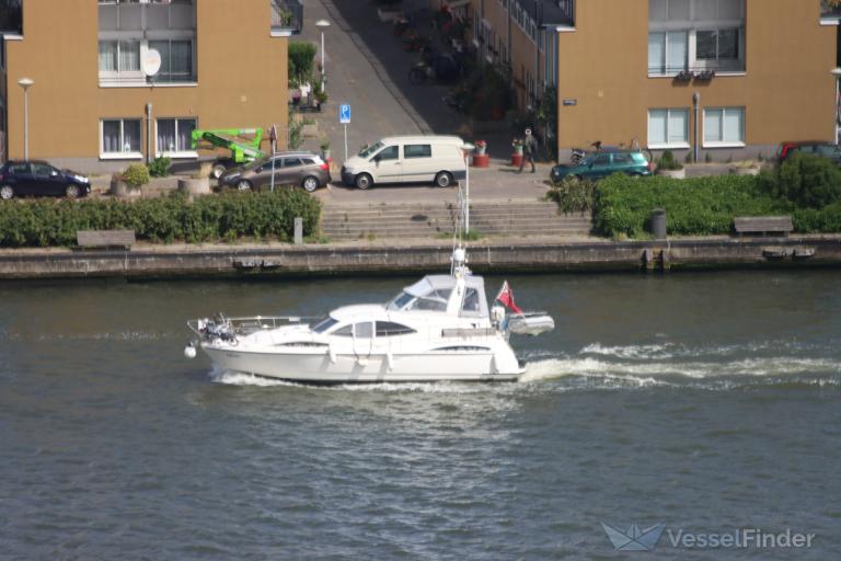 ikon (Pleasure craft) - IMO , MMSI 235016402, Call Sign MEDE9 under the flag of United Kingdom (UK)