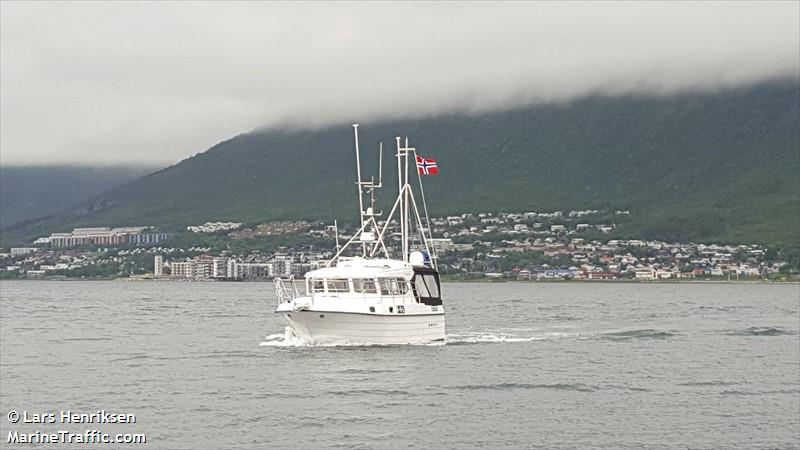 ingrid marie (Fishing vessel) - IMO , MMSI 257016080, Call Sign LH2098 under the flag of Norway