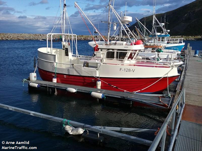 tor johan (Fishing vessel) - IMO , MMSI 257455700, Call Sign LM 8921 under the flag of Norway