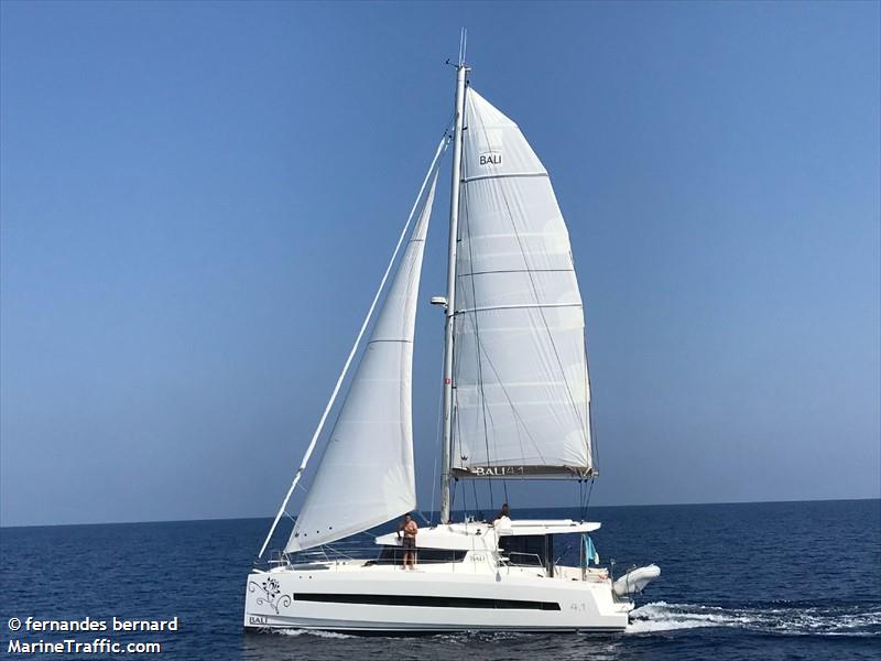 lotus (Unknown) - IMO , MMSI 227879760, Call Sign FAF6537 under the flag of France