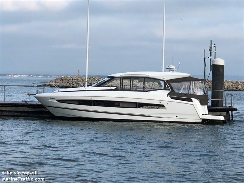 blackbird (Pleasure craft) - IMO , MMSI 232026256, Call Sign MGTR7 under the flag of United Kingdom (UK)