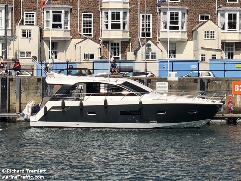 marmite (Pleasure craft) - IMO , MMSI 235091481, Call Sign 2FID8 under the flag of United Kingdom (UK)