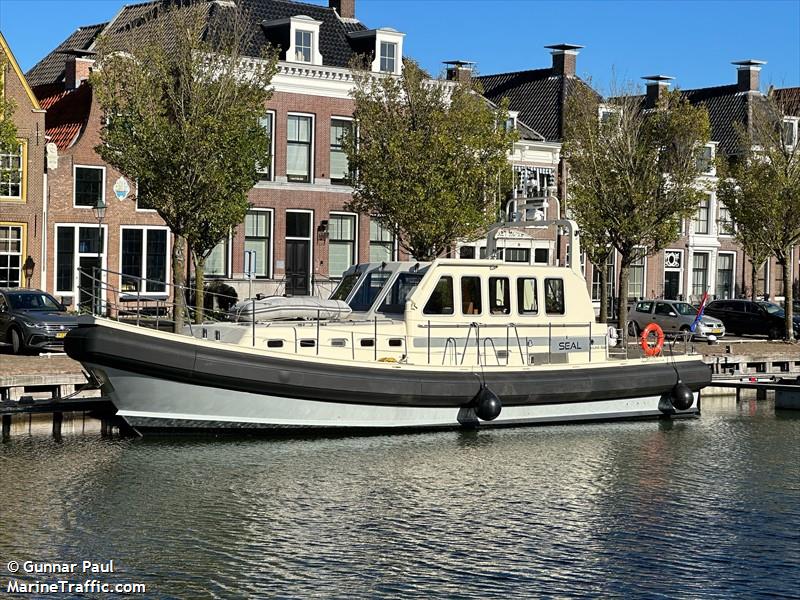 seal (Pleasure craft) - IMO , MMSI 244660446, Call Sign PD5645 under the flag of Netherlands
