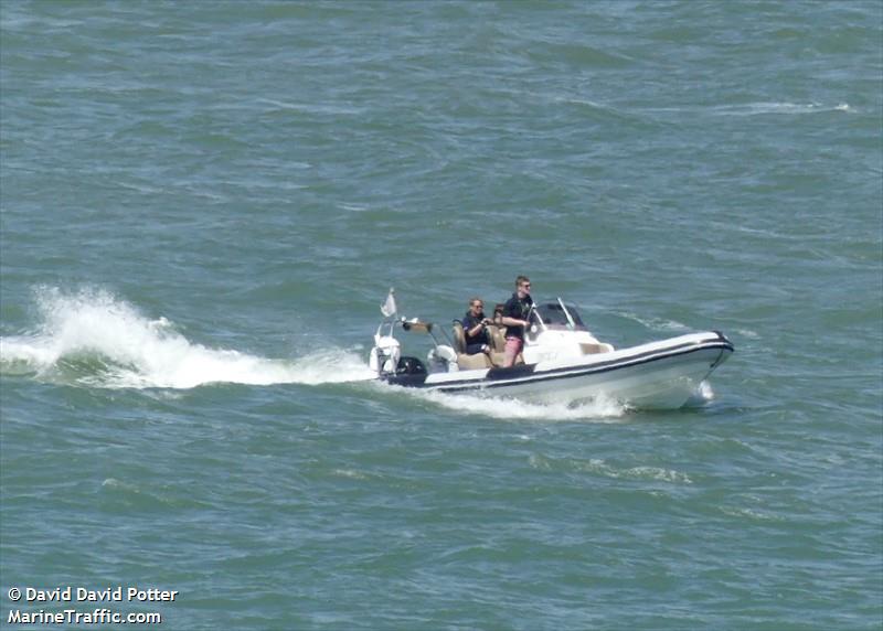 beach rebel (Pleasure craft) - IMO , MMSI 235107966, Call Sign 2HZU6 under the flag of United Kingdom (UK)