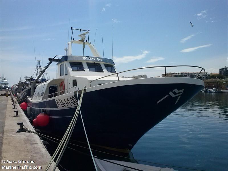 sari. (Fishing vessel) - IMO , MMSI 224003450, Call Sign EA3562 under the flag of Spain