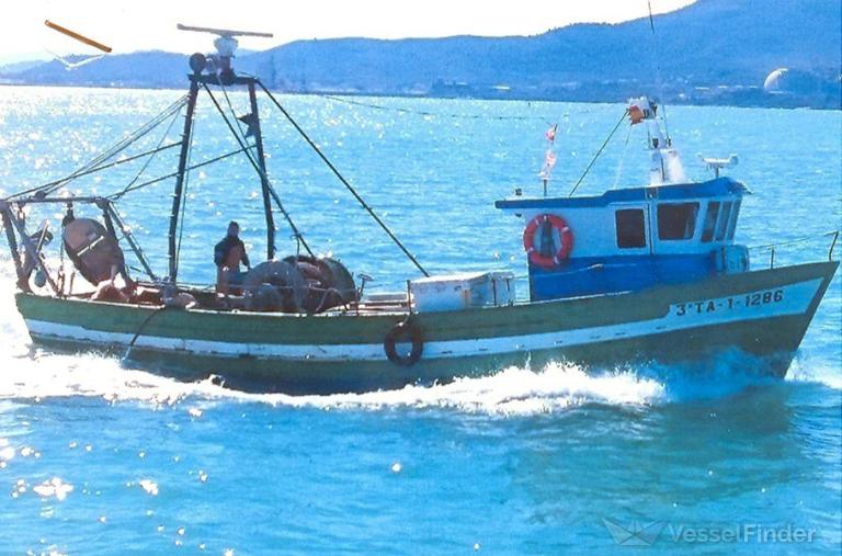 carlos (Unknown) - IMO , MMSI 224334460 under the flag of Spain