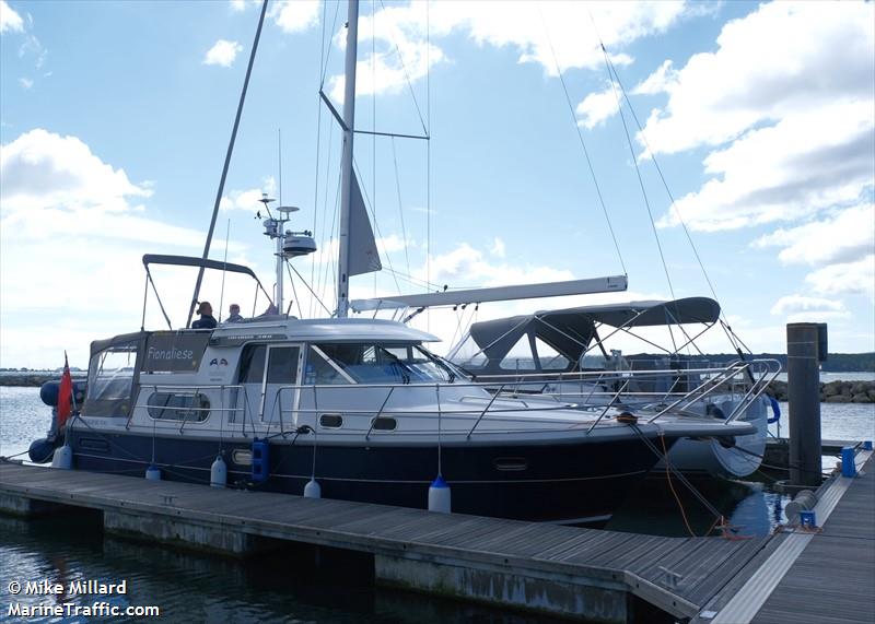 fionaliese too (Pleasure craft) - IMO , MMSI 235058029, Call Sign MMSV5 under the flag of United Kingdom (UK)