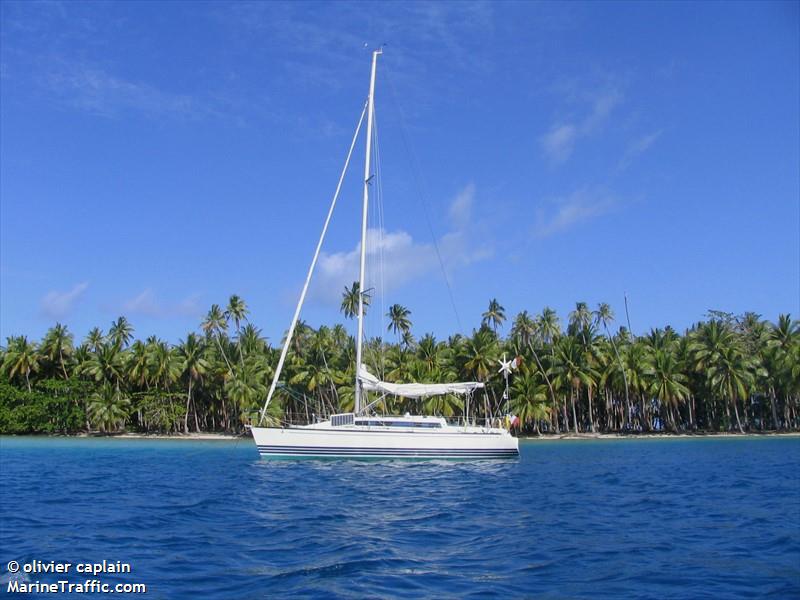nautilux (Sailing vessel) - IMO , MMSI 227545940, Call Sign FGA9625 under the flag of France