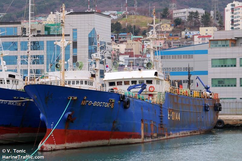 yugo-vostock 5 (Fishing Vessel) - IMO 9133381, MMSI 273312510, Call Sign UHLR under the flag of Russia