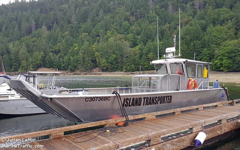 island transporter (Pleasure craft) - IMO , MMSI 316044314 under the flag of Canada