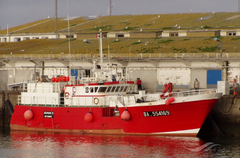 fv armor ii (Fishing Vessel) - IMO 8225826, MMSI 227926000, Call Sign FUKR under the flag of France