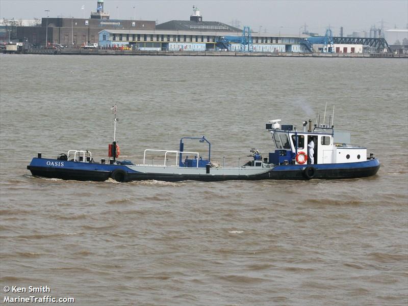 oasis (Tanker) - IMO , MMSI 235059592, Call Sign 2AHC8 under the flag of United Kingdom (UK)