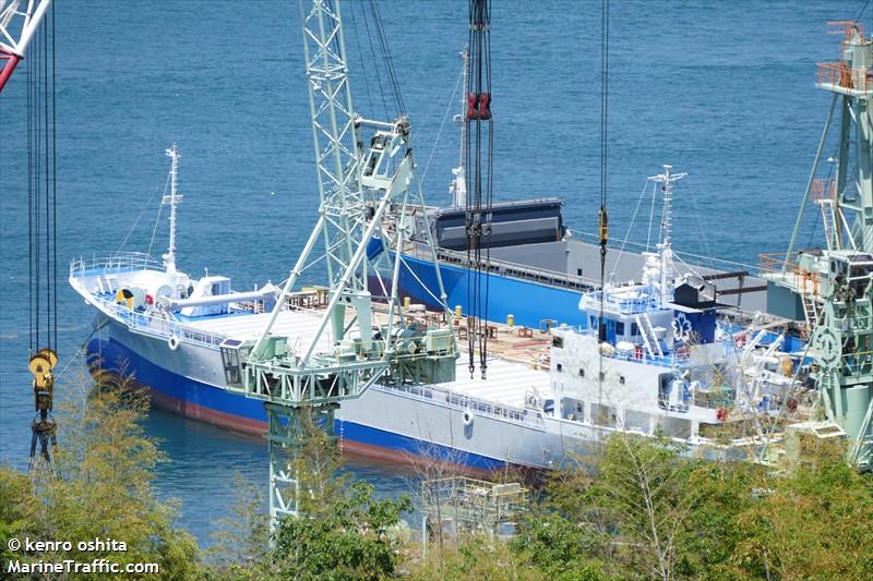 lucky shosen (Cargo ship) - IMO , MMSI 431011365, Call Sign JD4369 under the flag of Japan