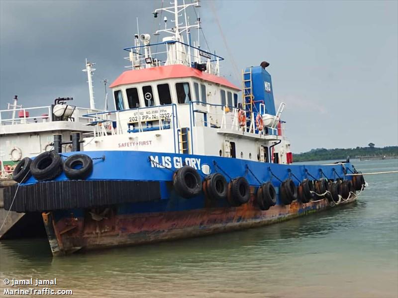 tb mjs glory (Tug) - IMO 9850472, MMSI 525201067, Call Sign YDB3279 under the flag of Indonesia